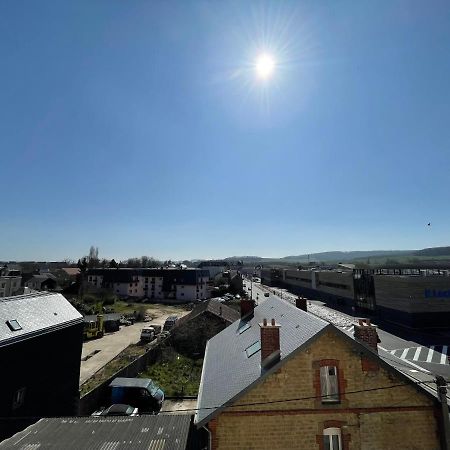 Appartement Chaleureux , Cosy, Bien Equipe Et Bien Place Седан Экстерьер фото