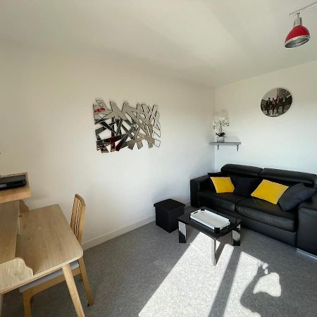 Appartement Chaleureux , Cosy, Bien Equipe Et Bien Place Седан Экстерьер фото