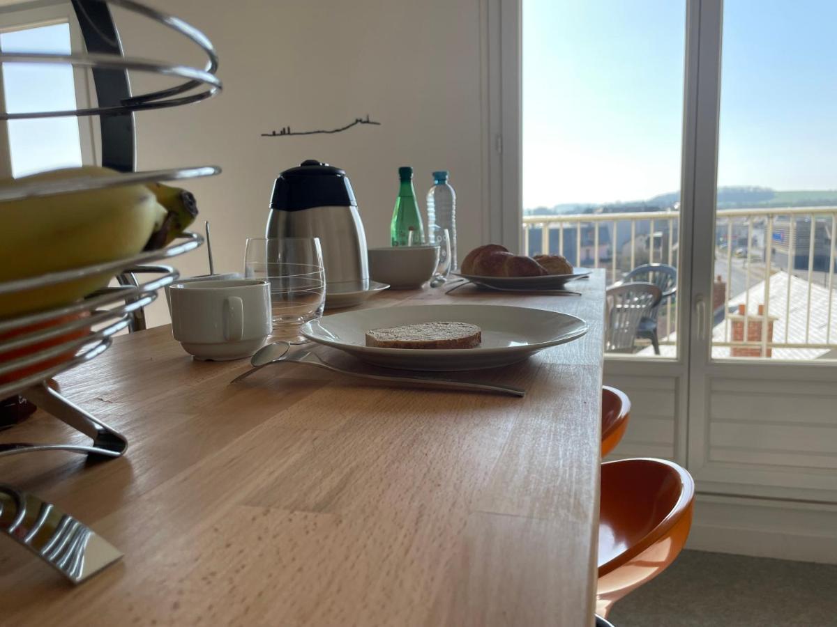Appartement Chaleureux , Cosy, Bien Equipe Et Bien Place Седан Экстерьер фото